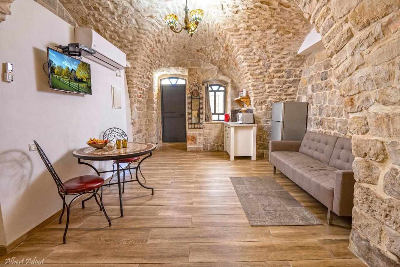 Отель Heart Mansion Rashbi Compound Цфат Экстерьер фото